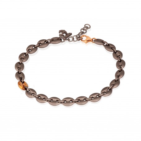 MANO J - BRACCIALE CON MAGLIE MARINE GRANDI IN TITANIO E ORO ROSSO 9KT, ANCORA IN TITANIO E DIAMANTE BLACK