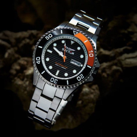 SECTOR - COLLEZIONE 230 - OROLOGIO UOMO - 43MM