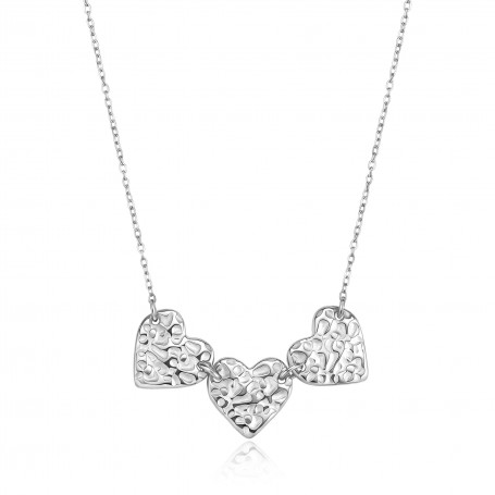 SAGAPO - COLLEZIONE EMOTION - COLLANA GIROCOLLO IN ACCIAIO CON 3 CIONDOLI A FORMA DI CUORE E FINITURA MARTELLATA