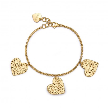 SAGAPO - COLLEZIONE EMOTION - BRACCIALE IN ACCIAIO E FINITURA PVD ORO 14K CON 3 PENDENTI A FORMA DI CUORE E TEXTURE MARTELLATA