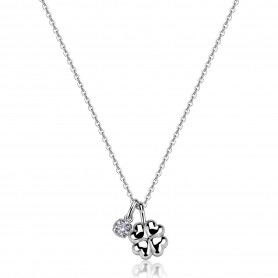 SAGAPO - COLLEZIONE CLICK - COLLANA GIROCOLLO IN ACCIAIO CON CIONDOLO A FORMA DI QUADRIFOGLIO E CUBIC ZIRCONIA
